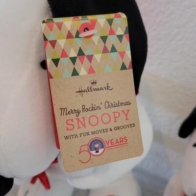 Lot 94: Hallmark Holiday Snoopy- Christmas, Halloween and Easter