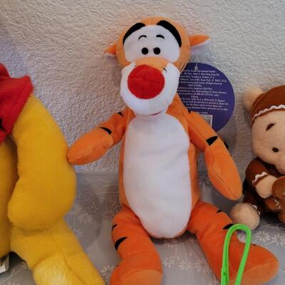 Lot 97: Winnie the Pooh and Tigger Plushies 