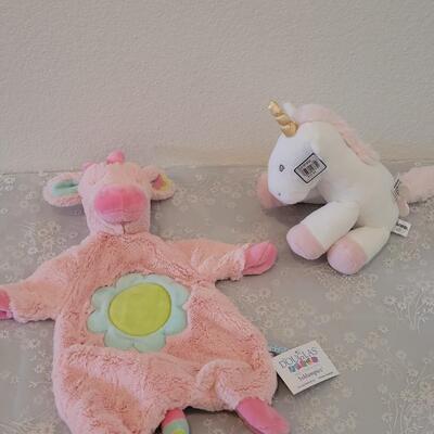 Lot 99: New Baby Plushie and Small Pad