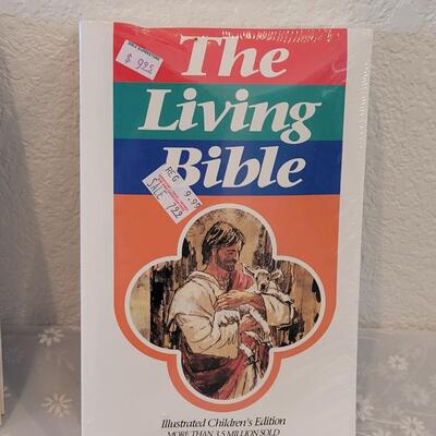 Lot 106: The Living Bible, The Bookfor Children and The Prayer of Jabez