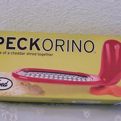 Lot 110: Baking Soda Holder and Peckorino