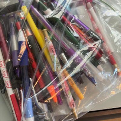 #400U - Office Supplies, Mixed Lot: Pens, Paperclips etc.