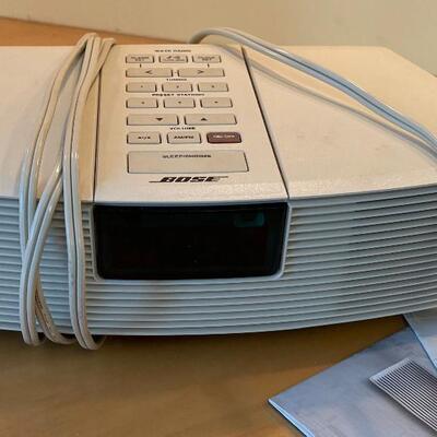 #418U Bose Wave Radio 