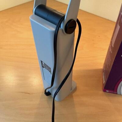 #420U  OTT-Lite - Desk Lamp 