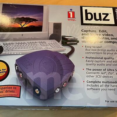 #429U Iomega iBuz new in box