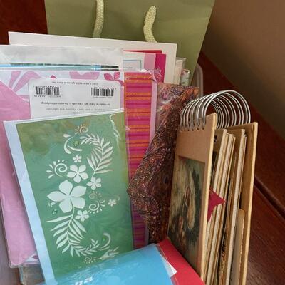 #443U Cards and Envelopes 