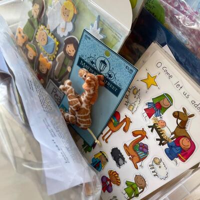 #465U Card items, Felt Items 