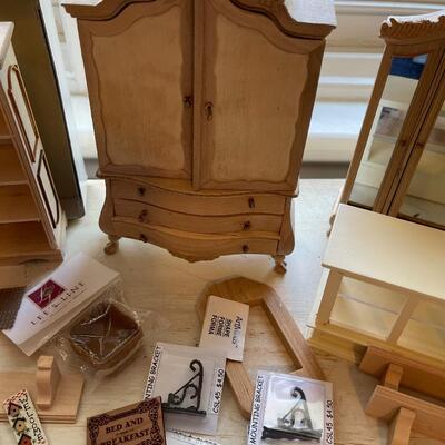 #469U Lot Doll Furniture for Miniature House Making 
