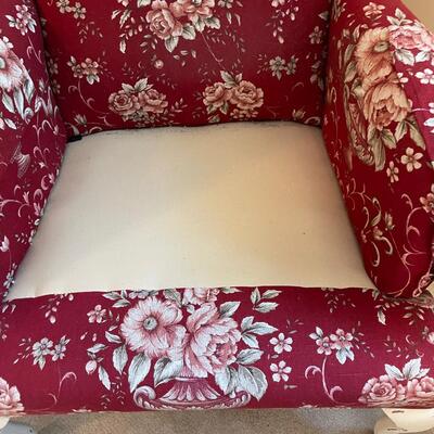 #472U Wing Back - Red Floral 