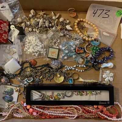 #473U Hawaii Costume Jewelry 