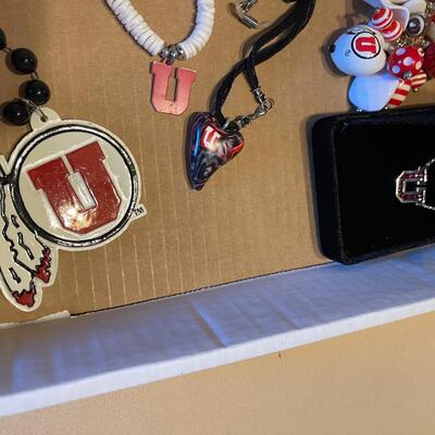 #476U  UTE Tray of U of U Jewelry