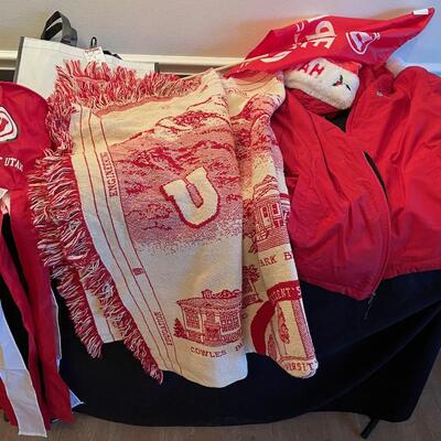 #481 - UTE LOT Beanie, Bag & Flag, Throw, Coat