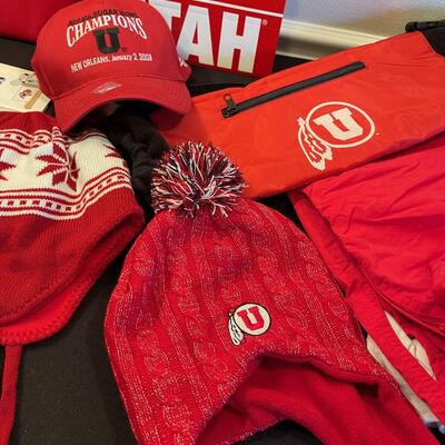 #489 U of U Ute Lot: Bag, Muffler, Flag, Beanies, Ski Pants. 