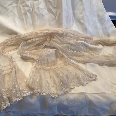#497 White Slip / Lingerie's with lace Scarf 