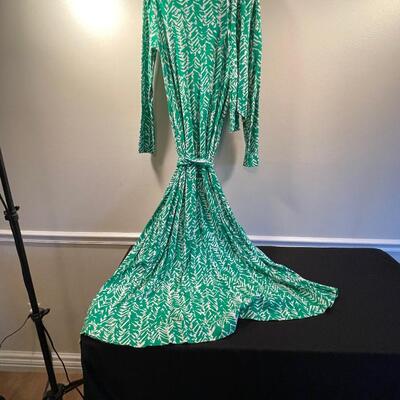 #498 Diane Von Furstenberg Green Dress Classic Twig 