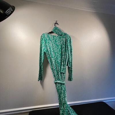 #498 Diane Von Furstenberg Green Dress Classic Twig 