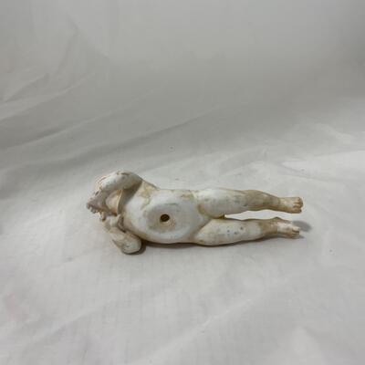 [81] ANTIQUE | Porcelain Baby Laying Down
