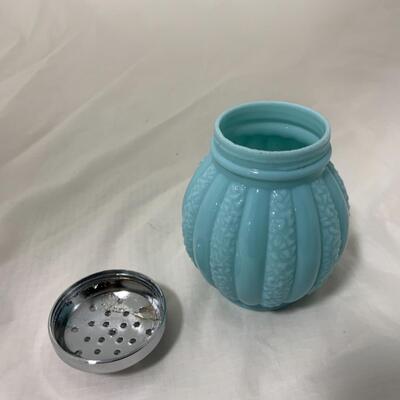 [84] VINTAGE | Blue Milk Glass Sugar Shaker | Round