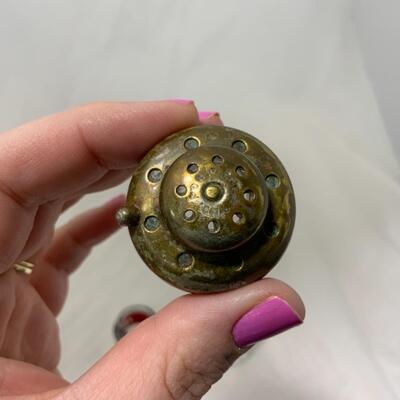 [104] ANTIQUE | 1909 | 1898 | Ruby Flash Shakers | Fancy Insert Lid