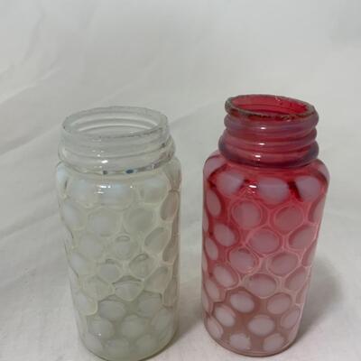 [108] ANTIQUE | Coin Dot Optic | Cranberry | Salt and Pepper