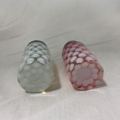 [108] ANTIQUE | Coin Dot Optic | Cranberry | Salt and Pepper