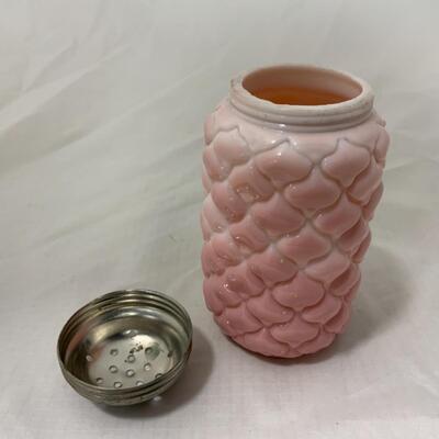 [110] ANTIQUE | Muffineer Pink | Sugar Shaker