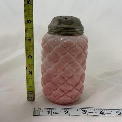 [110] ANTIQUE | Muffineer Pink | Sugar Shaker