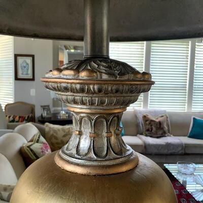 Elegant Vintage Style Lamp