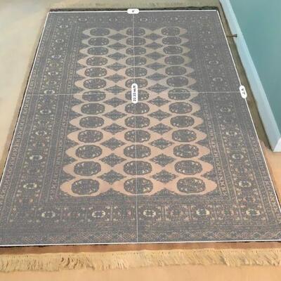 Tribal Beigh/Cream Persian Carpet