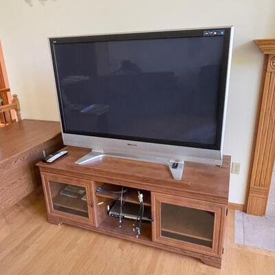 TV / stand Combo Panasonic flat screen 