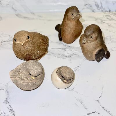 Lot 130 Clay Birds 5 Made In Denmark Sweden 3pc Family w/Hatching Chick HJ Hannes Johansson