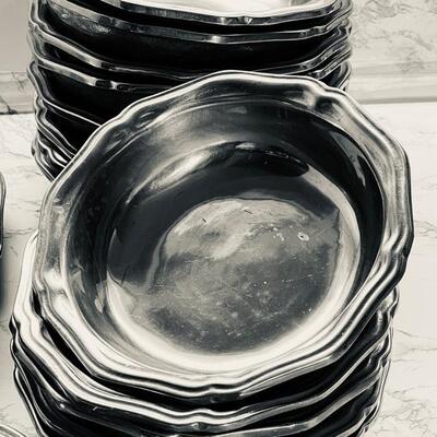 Lot 135 Wilton Armentale Bowls RWP Pewter Salad Soup