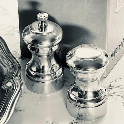 Lot 136 Wilton Armentale RWP Pewter Plates Trays Salt & Pepper Grinder