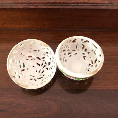 Lot 149 Herend Porcelain Pierced Round Box Floral Decoration Hand Painted Hungary