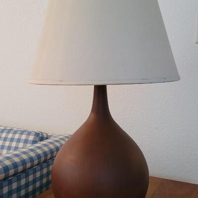 Lot 130: Vintage Table Lamp 