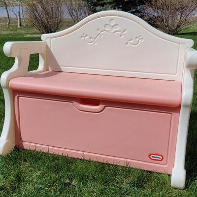 Lot 134: Vintage Little Tikes Outdoor Children's Bench Pink 