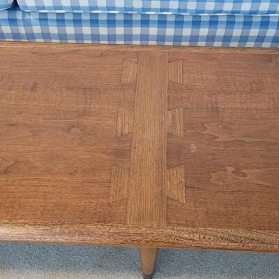 Lot 139: Vintage Mid Century Modern LANE Long Coffee Table 