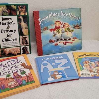 Lot 145: Assorted Children's Books
