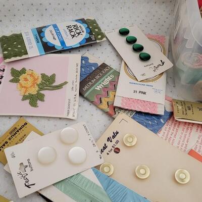 Lot 149: Assorted Sewing Essentials- Thread, Buttons, Zippers and More