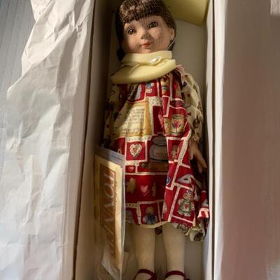 Tonner Doll Company - Baking Gingerbread