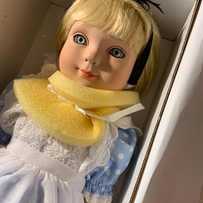 Tonner Doll - Alice in Wonderland