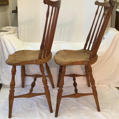 C1157 Pair of Antique Windsor Chairs with Scroll Tops