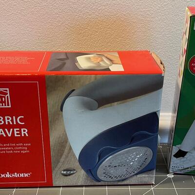#526 Fabric Shaver and Keyboard Vacuum