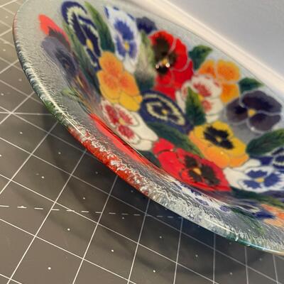 #530 Floral Glass Serving Bowl 