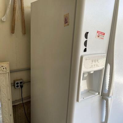 #534 Used Garage Refrigerator 