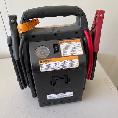 #557 Professional Station Jump Box 