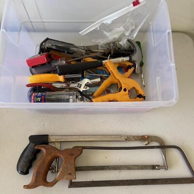 #560 Tub of Tools Screw Driver; Hack Saw, Hammer. 