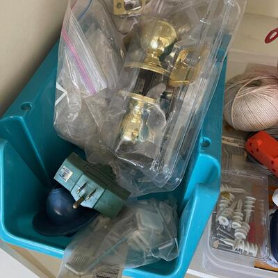 #562 4-Small Tubs of Parts