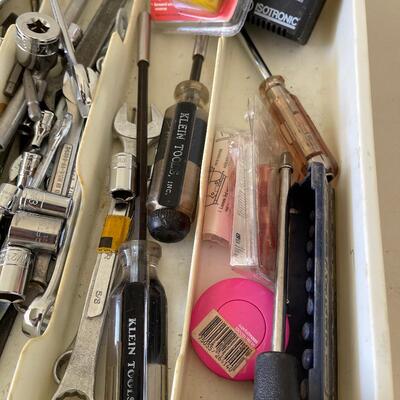 #564 Tray of Tools, Sockets, Screwdrivers, End Wrenches