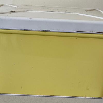 #568 Vintage Yellow Metal Bread Box